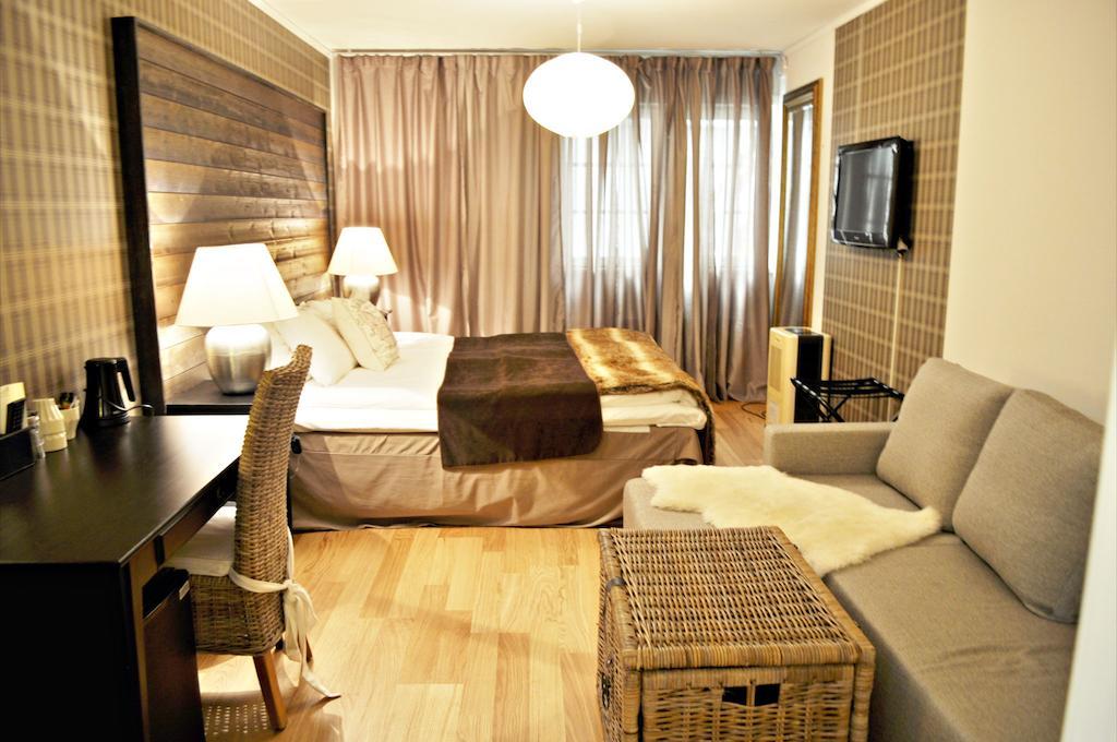 Jennys Hotell Och Restaurang Arvika Buitenkant foto